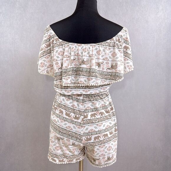 J for Justify Elephant Shorts Romper - Picture 2 of 6